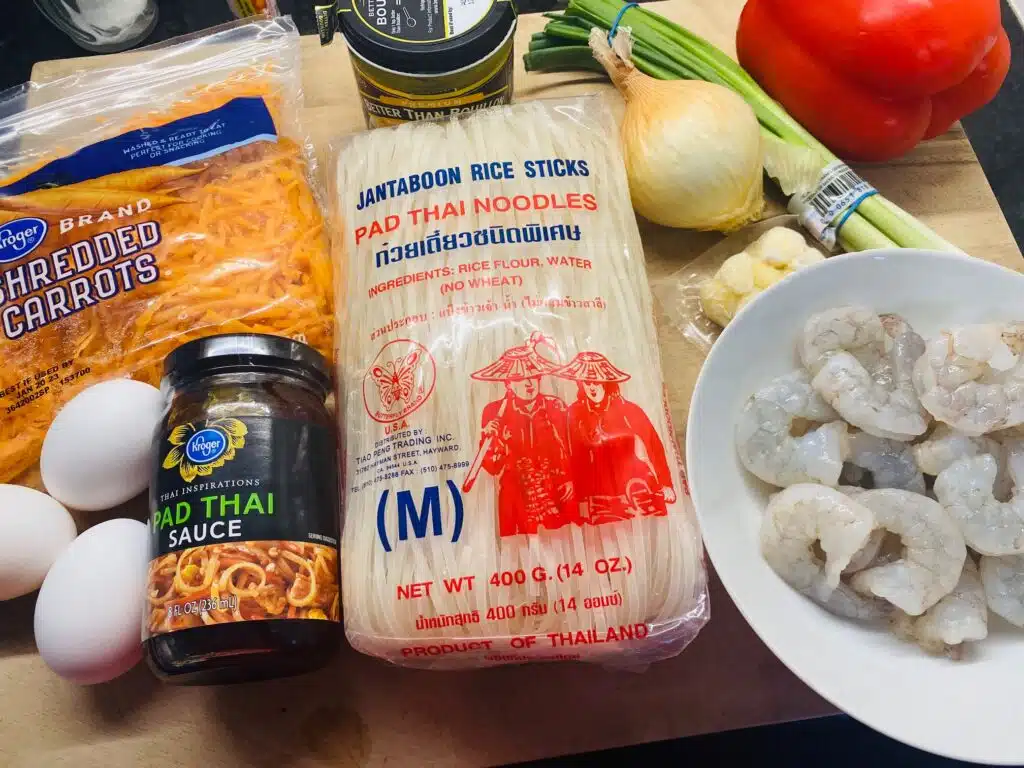 Ingredients for the shrimp pad Thai