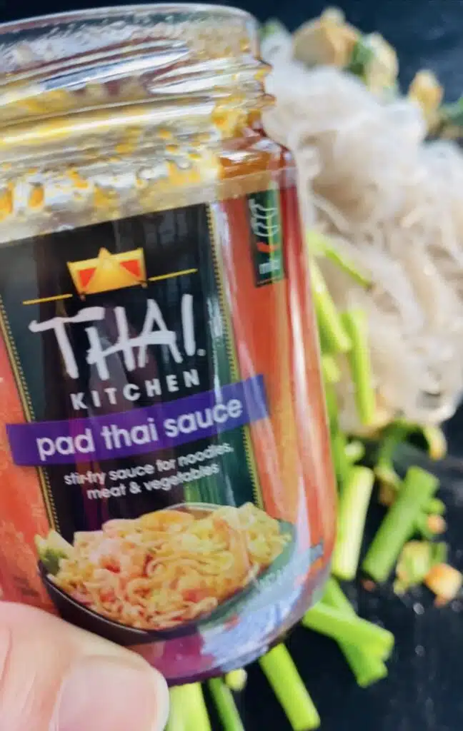 pad thai sauce jar