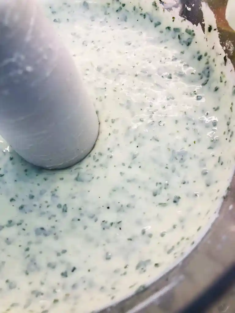 cilantro ranch dipping sauce for the wings