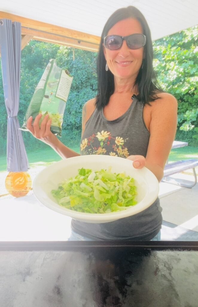 making the salad kit