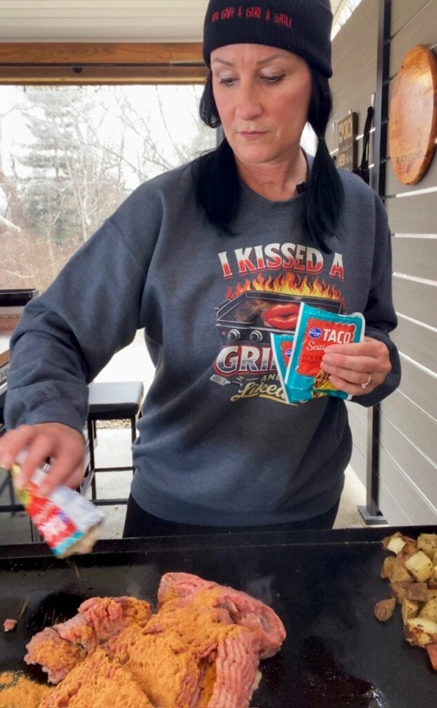 making the Blackstone Taco and Veggie Meal Prep