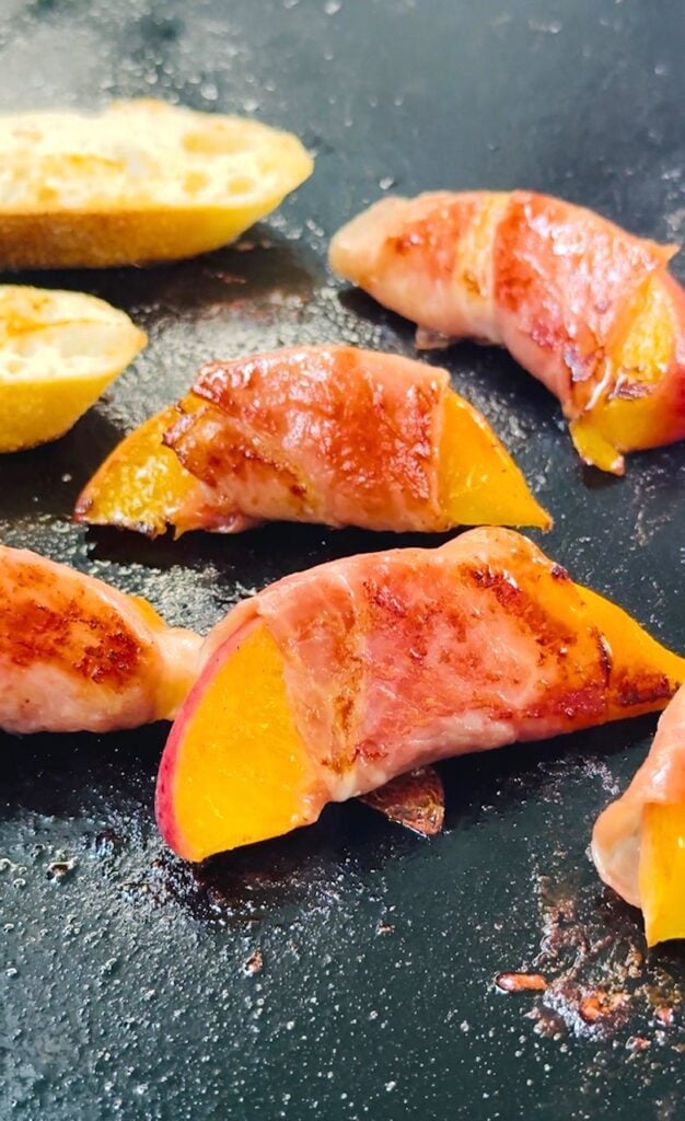 Blackstone Prosciutto Peach Ricotta Crostini