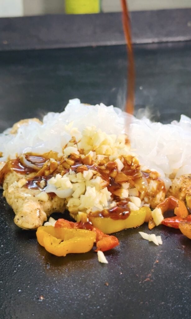 Blackstone Chili Sesame Shirataki Noodles